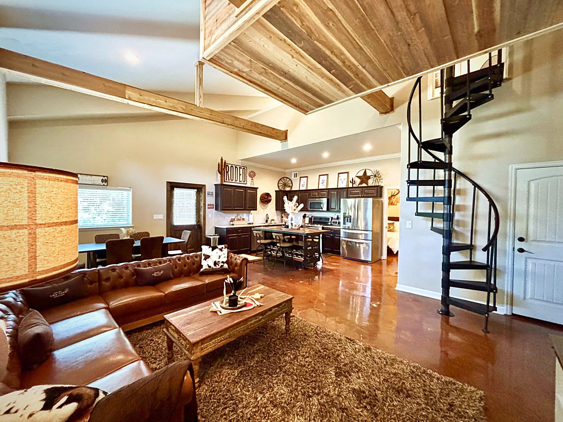 The Vine — property and event photography