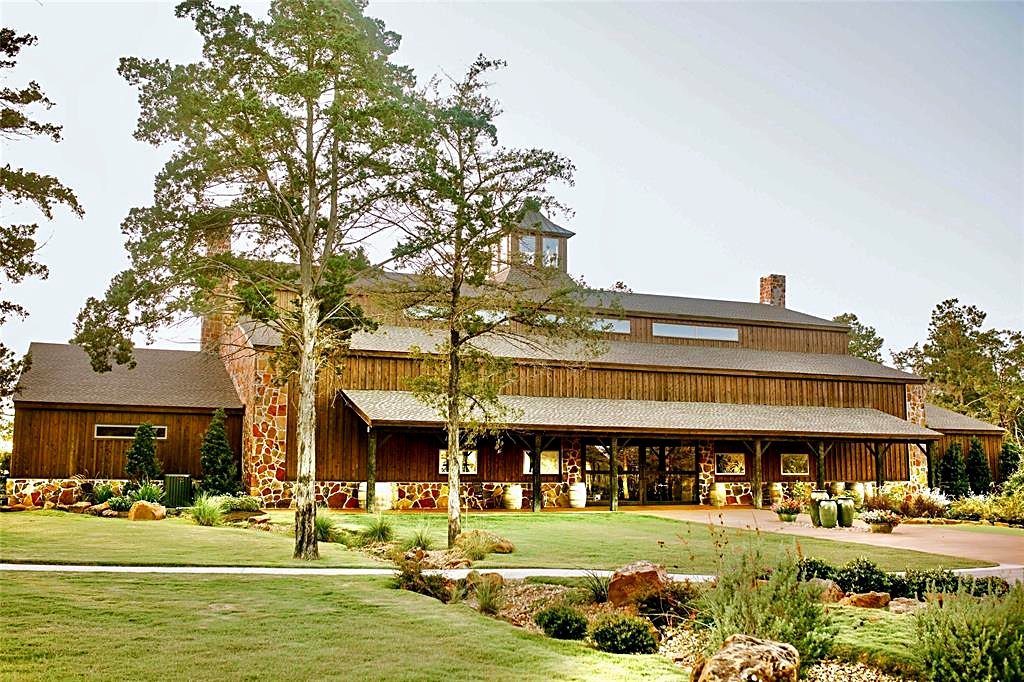 The Vine — property and event photography