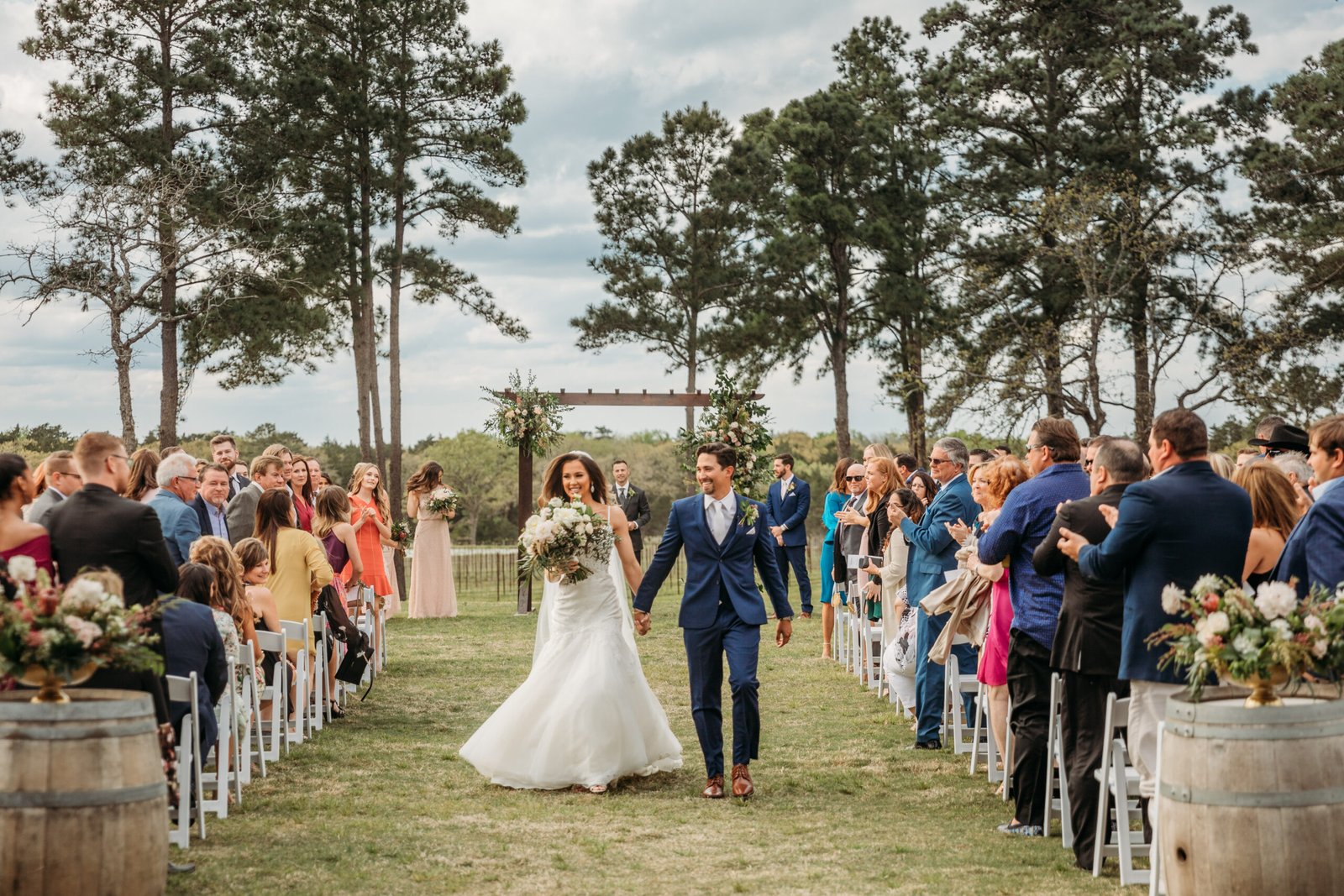 Lindsay & Sam — wedding at The Vine