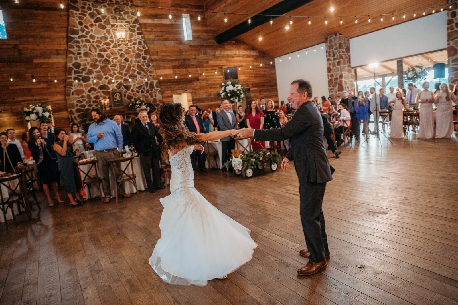 Lindsay & Sam — wedding at The Vine